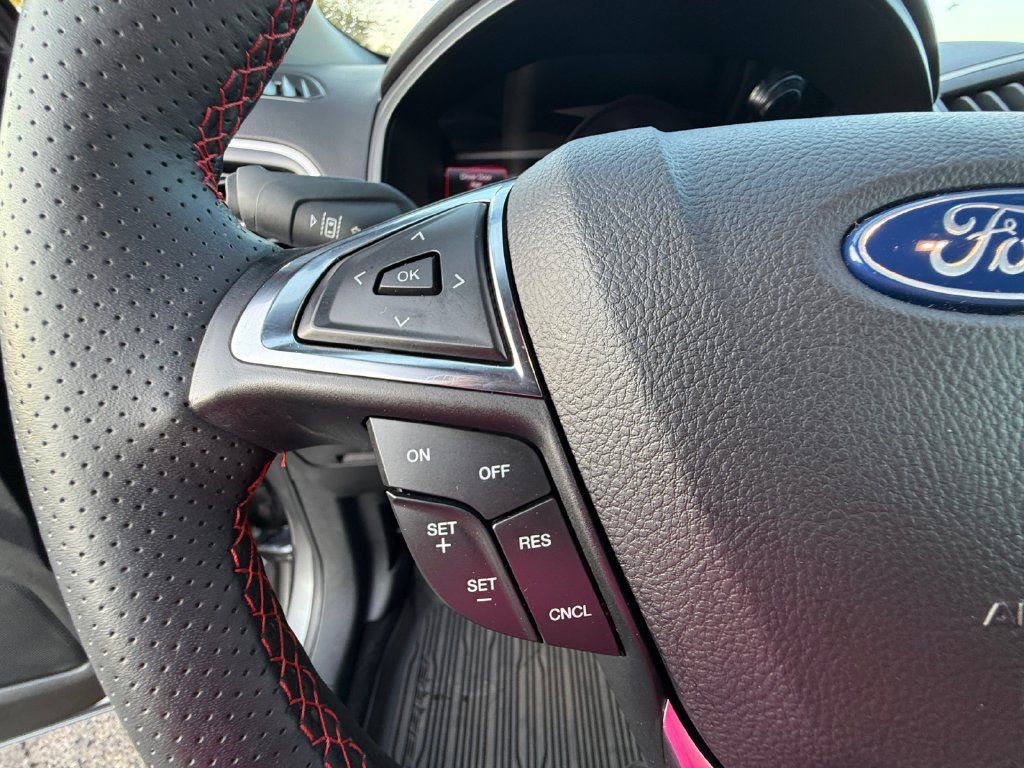 Used 2024 Ford Edge ST-Line AWD/4WD image 15