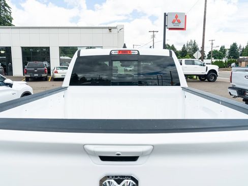 Used 2023 RAM 1500 Limited w/ Body Color Bumper Group AWD/4WD image 6