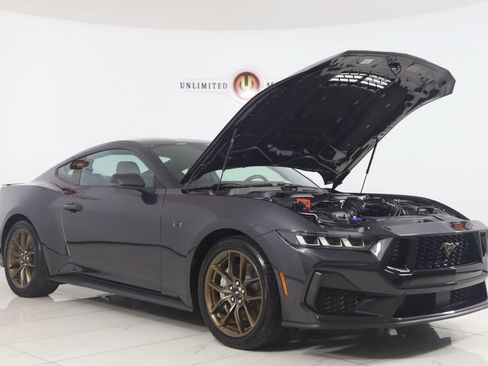 Used 2024 Ford Mustang GT Premium RWD image 28