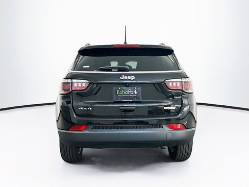 Used 2022 Jeep Compass Latitude image 7