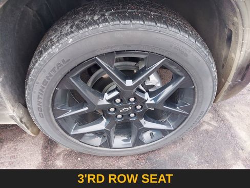 Used 2024 Chevrolet Traverse RS image 14