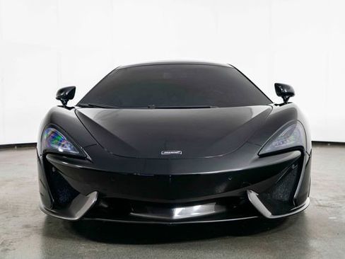 Used 2017 McLaren 570S RWD image 3