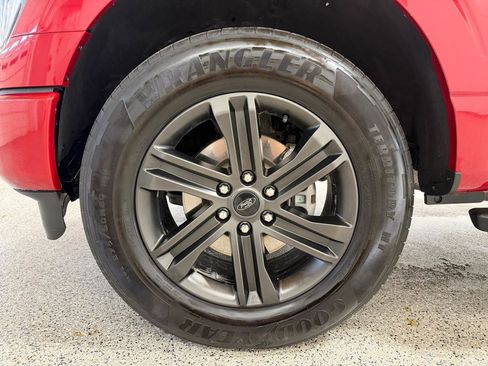 Used 2021 Ford F150 XLT w/ Equipment Group 302A High image 9