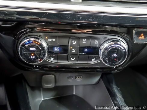 New 2026 Chevrolet Trax RS w/ Driver Confidence Package image 15