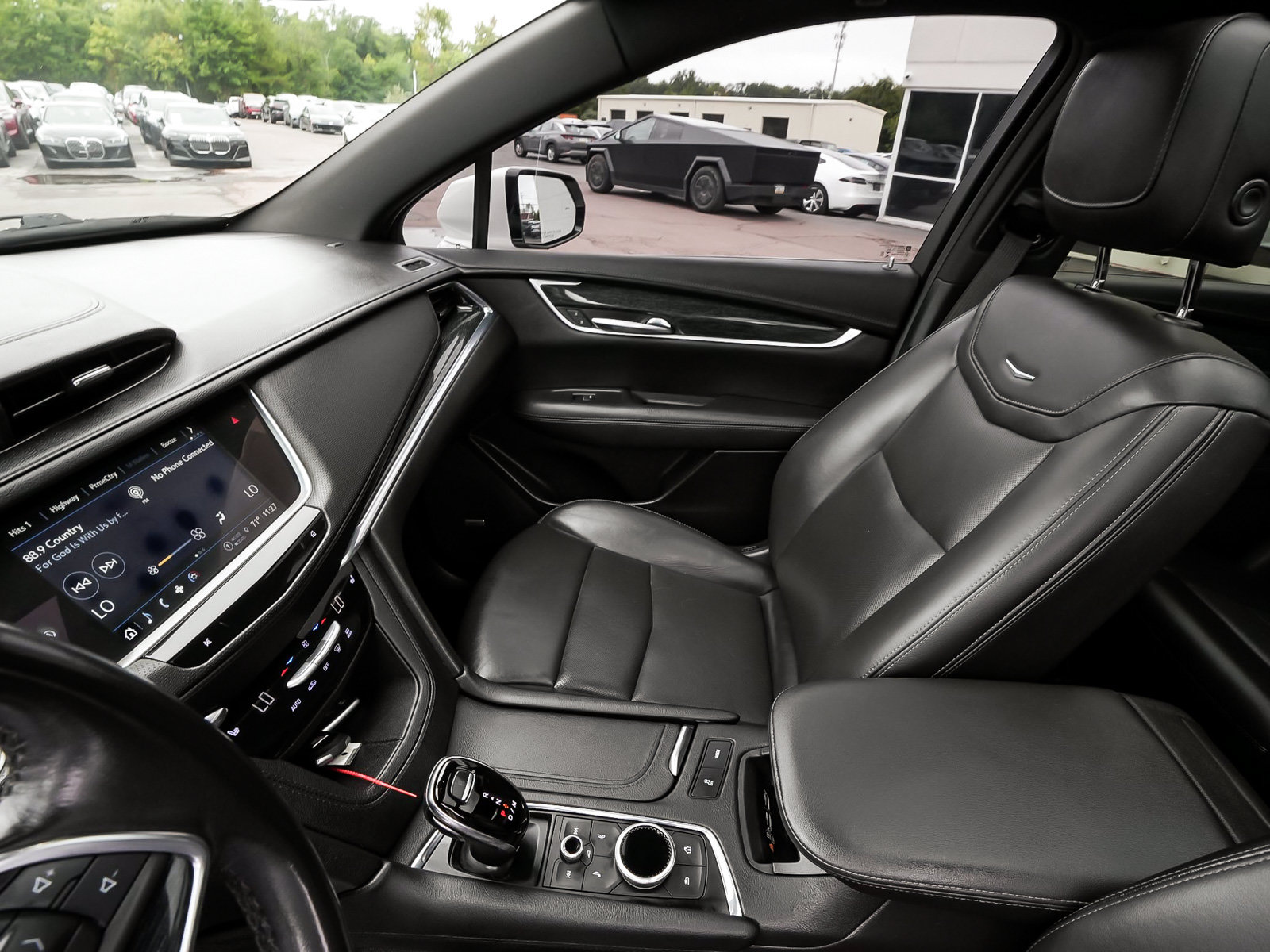 Used 2022 Cadillac XT5 Premium Luxury AWD/4WD image 33
