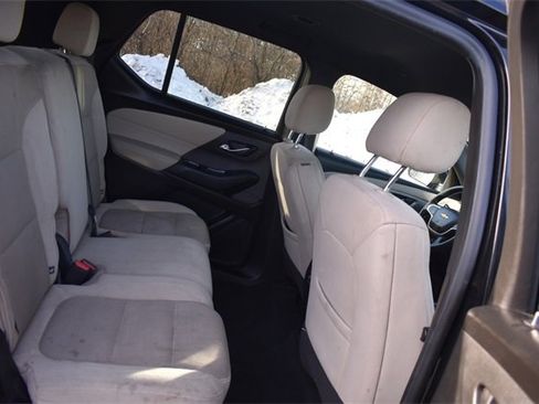 Certified 2022 Chevrolet Traverse LS image 14