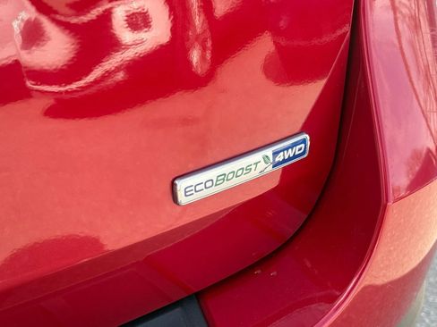 Used 2020 Ford Explorer XLT w/ Equipment Group 202A image 13