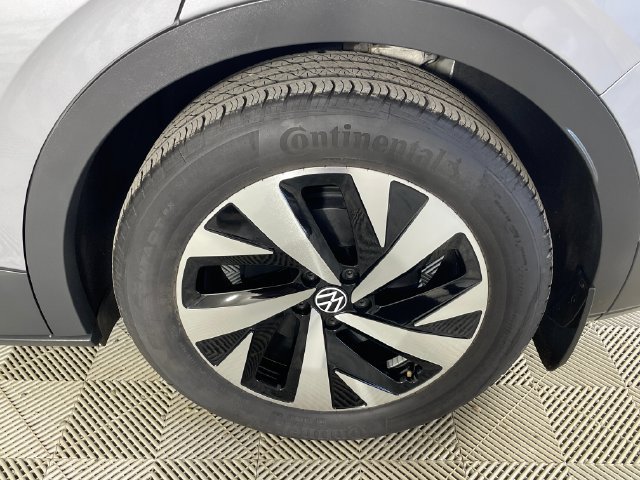 Used 2024 Volkswagen ID.4 2WD image 18
