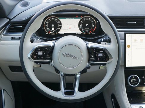 Used 2026 Jaguar F-PACE R-Dynamic S AWD/4WD image 26