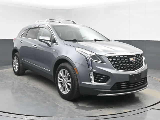 Used 2020 Cadillac XT5 Premium Luxury AWD/4WD image 2