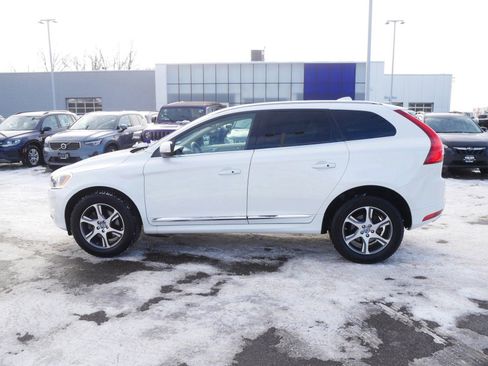 Used 2015 Volvo XC60 T6 Premier Plus image 4