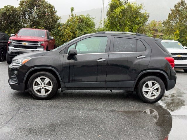 Used 2019 Chevrolet Trax LT w/ LT Convenience Package FWD image 8