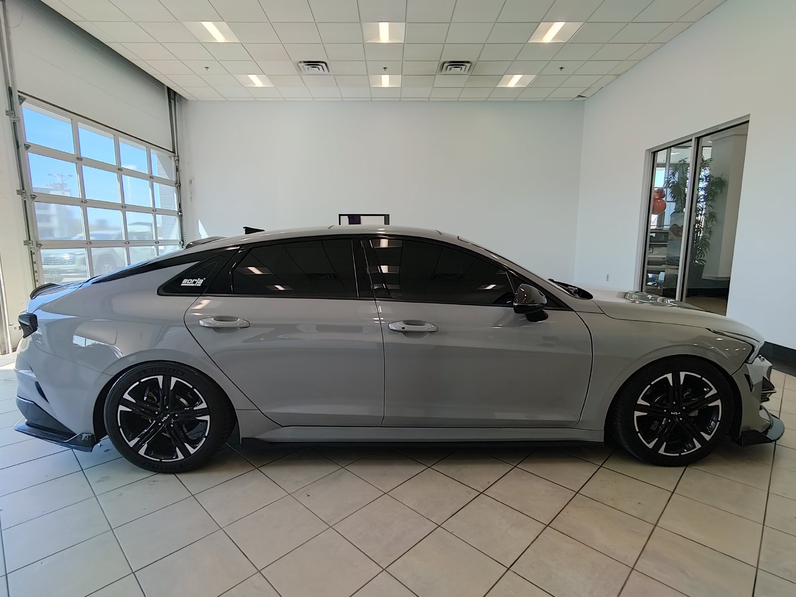 Used 2023 Kia K5 GT-Line AWD/4WD image 2