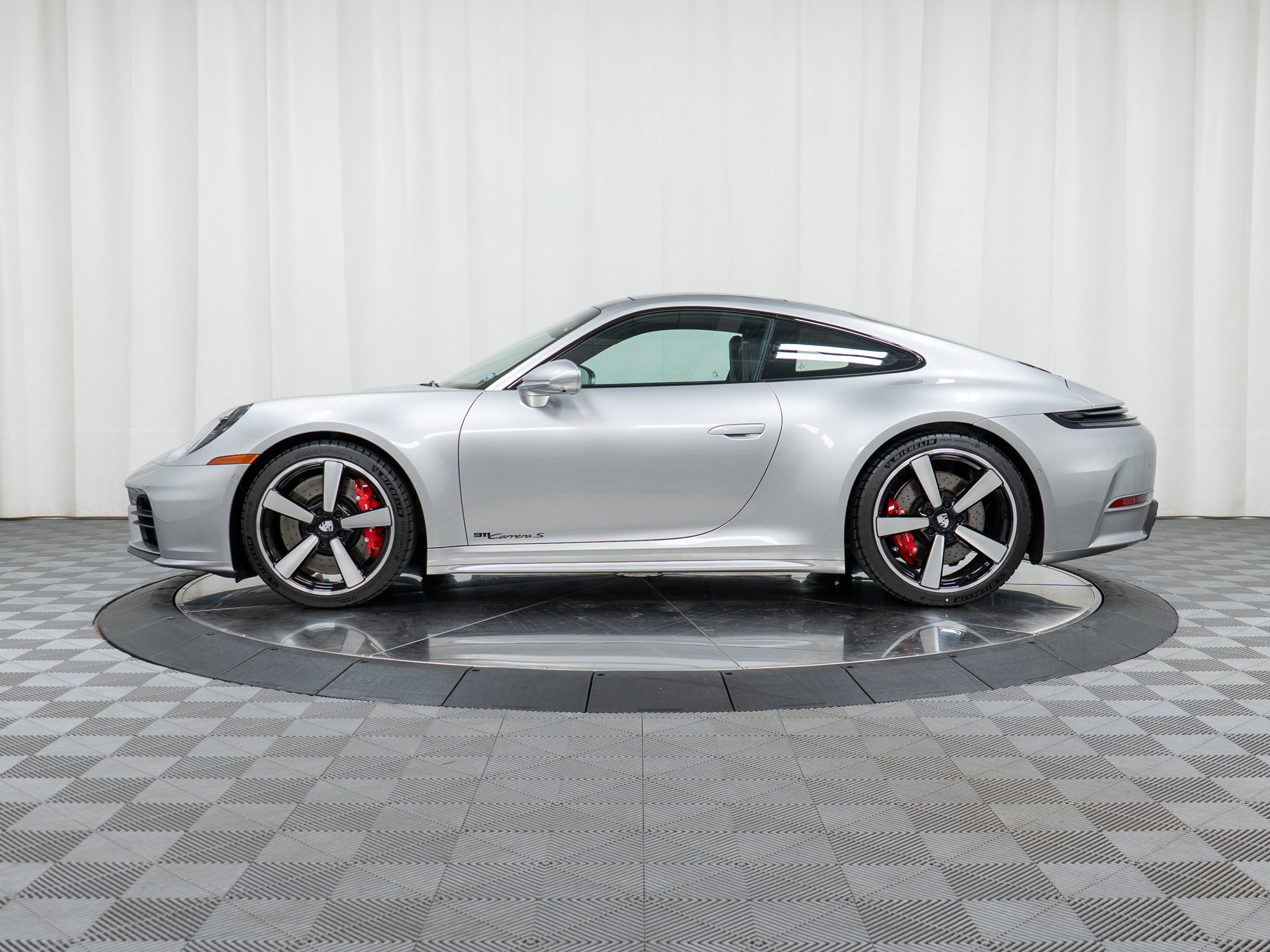 New 2026 Porsche 911 Carrera S RWD image 2