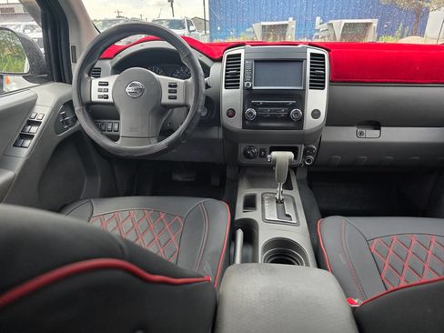 Used 2019 Nissan Frontier SV AWD/4WD image 10