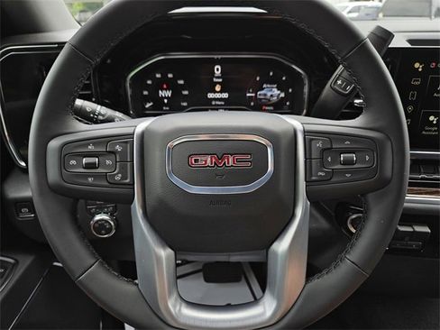New 2025 GMC Sierra 1500 SLE image 8
