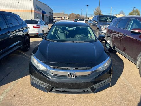 Used 2017 Honda Civic LX image 2