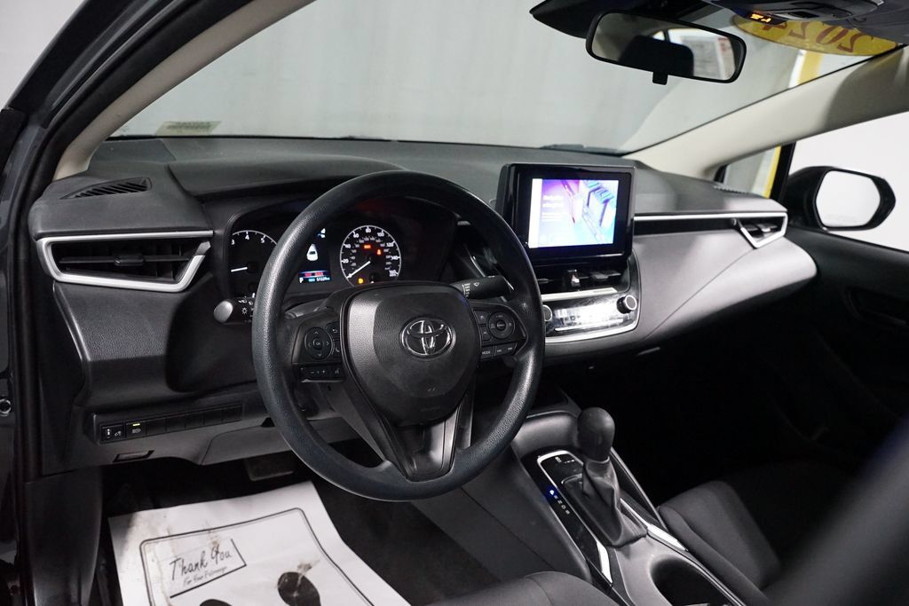 Certified 2024 Toyota Corolla LE FWD image 11