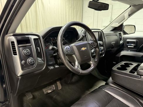 Used 2018 Chevrolet Silverado 1500 LT w/ Redline Edition AWD/4WD image 11