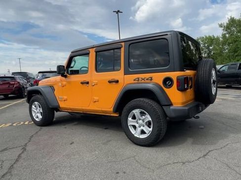Used 2018 Jeep Wrangler Unlimited Sport S AWD/4WD image 6