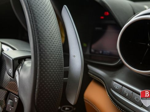 Used 2018 Ferrari GTC4Lusso T image 37