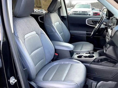 Used 2025 Ford Bronco Sport Badlands image 22
