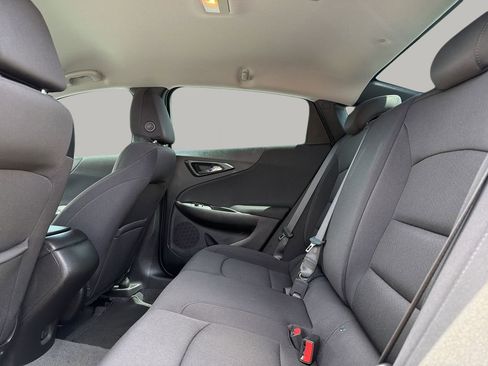 Used 2019 Chevrolet Malibu LS FWD image 16