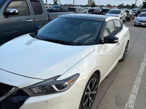 Used 2018 Nissan Maxima 3.5 SL FWD image 2