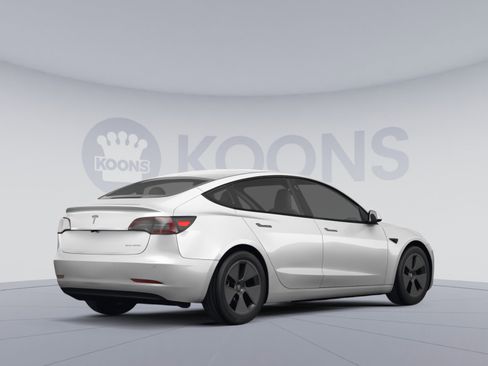 Used 2022 Tesla Model 3 Long Range image 4