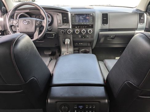 Used 2021 Toyota Sequoia TRD Pro AWD/4WD image 34