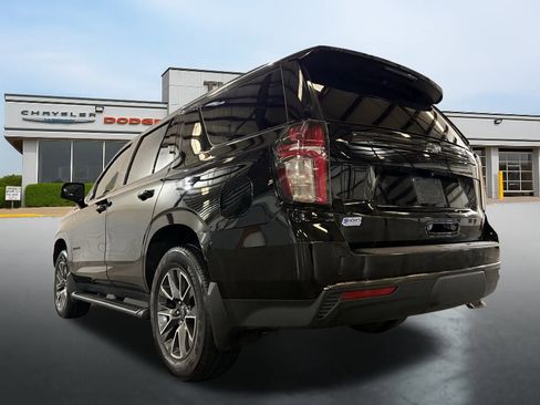 Used 2021 Chevrolet Tahoe Z71 w/ Z71 Signature Package image 13