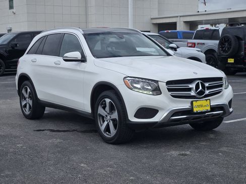 Used 2016 Mercedes-Benz GLC 300 image 3