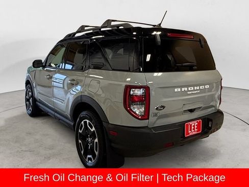 Used 2023 Ford Bronco Sport Outer Banks w/ Tech Package AWD/4WD image 3