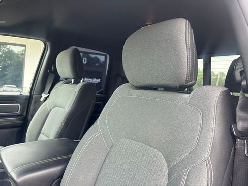 Used 2022 RAM 1500 Big Horn AWD/4WD image 2