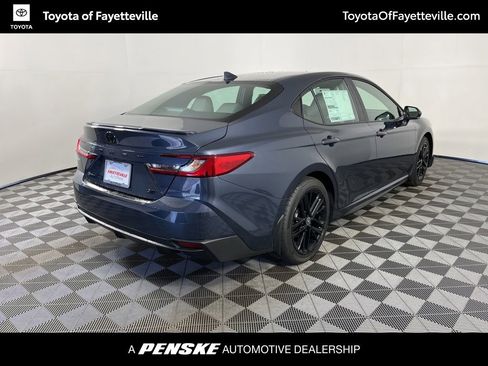 New 2026 Toyota Camry SE FWD image 5