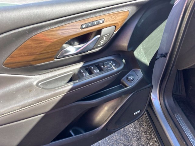 Used 2020 GMC Terrain Denali AWD/4WD image 9