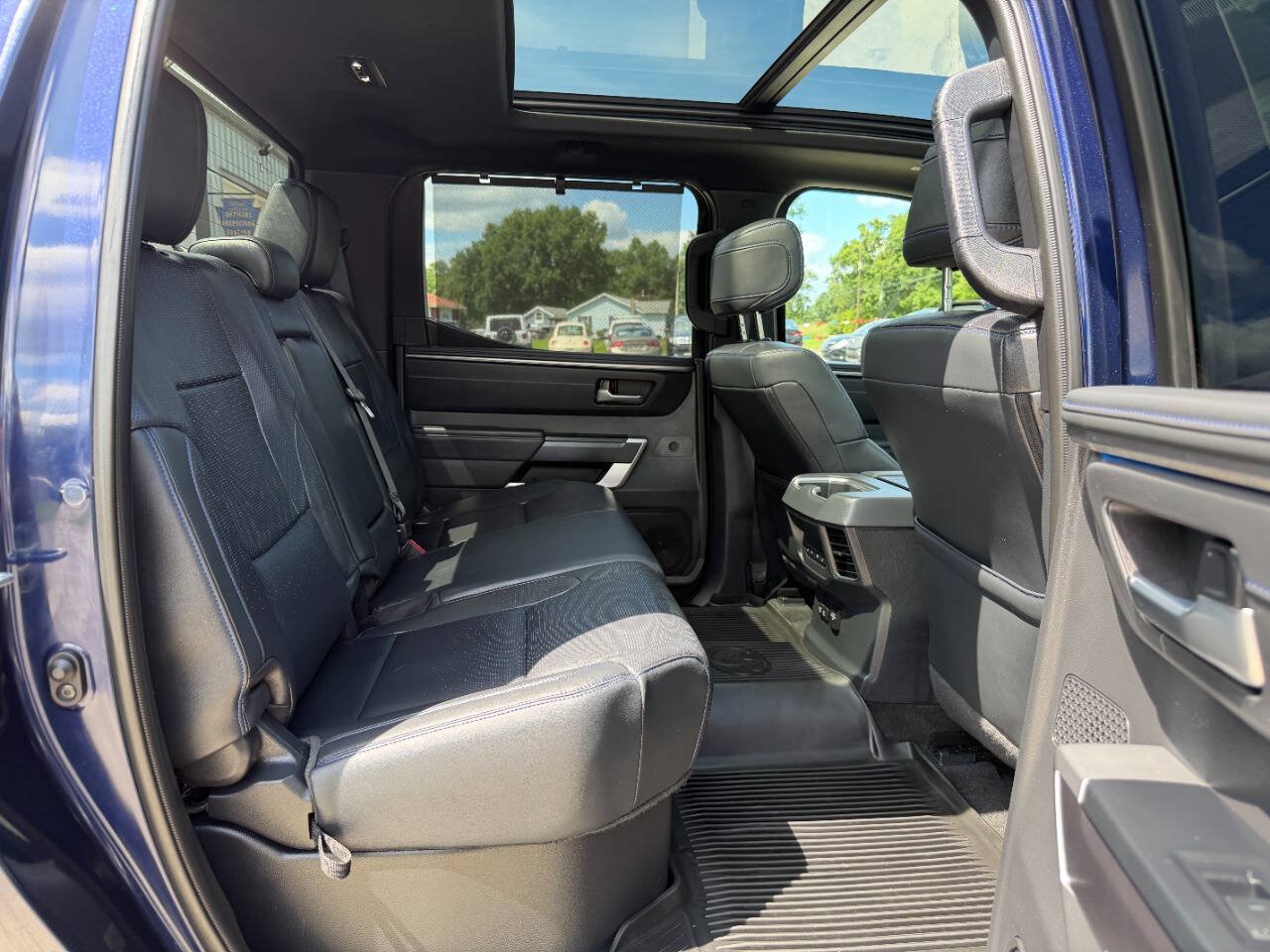 Used 2024 Toyota Tundra Platinum AWD/4WD image 22