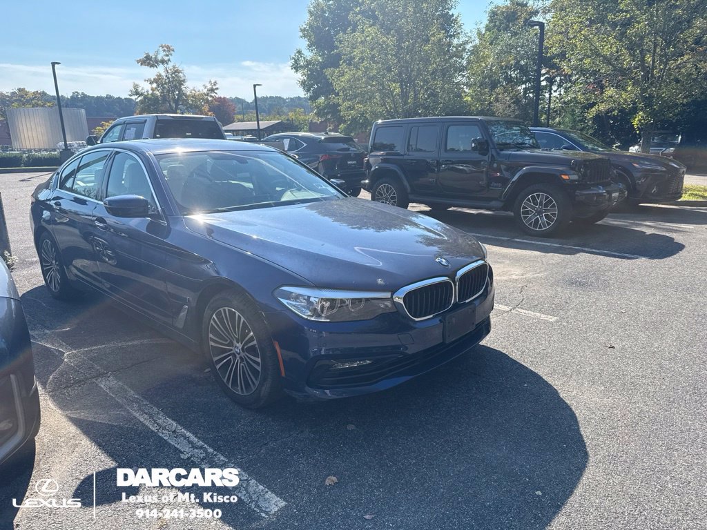 Used 2018 BMW 530e xDrive AWD/4WD image 1