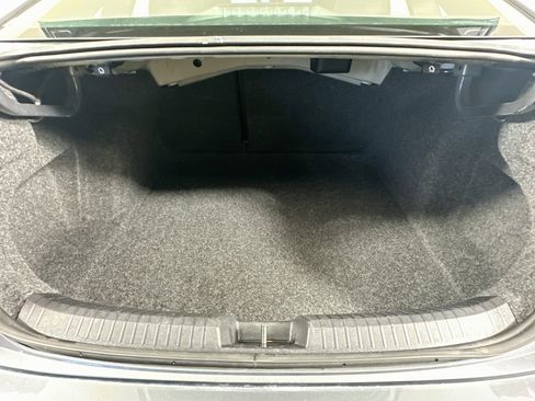 Used 2025 Volkswagen Jetta Sport FWD image 27