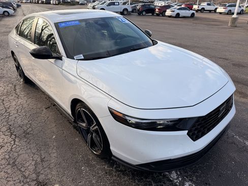 Used 2024 Honda Accord Sport image 1