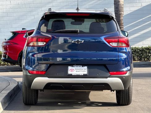 Used 2022 Chevrolet TrailBlazer LT w/ Sun and Liftgate Package image 6