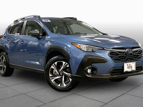 Used 2024 Subaru Crosstrek 2.0i Premium AWD/4WD image 3