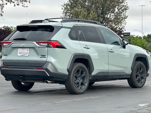 Used 2020 Toyota RAV4 TRD Off-Road w/ TRD Off-Road Weather Package AWD/4WD image 4