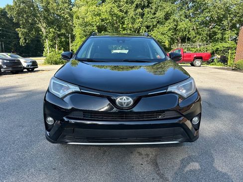 Used 2018 Toyota RAV4 XLE w/ Plus Extra Value Package FWD image 3