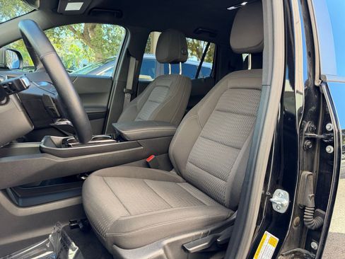 Used 2025 Chevrolet Equinox LT image 21