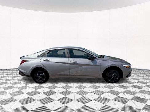 New 2026 Hyundai Elantra SEL Sport Premium FWD image 13