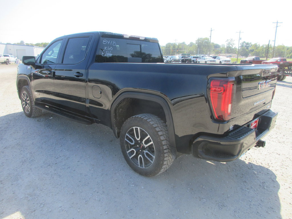 New 2026 GMC Sierra 1500 AT4 w/ AT4 Premium Package AWD/4WD image 10