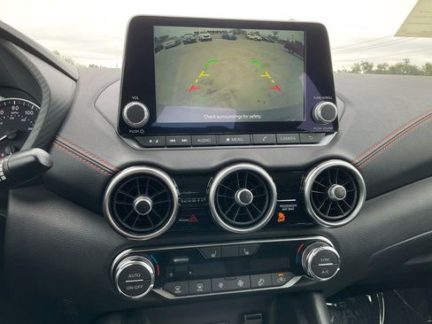 Certified 2025 Nissan Sentra SR image 21