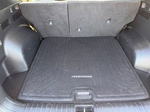 Used 2022 Hyundai Tucson SEL w/ Convenience + Premium Package image 12