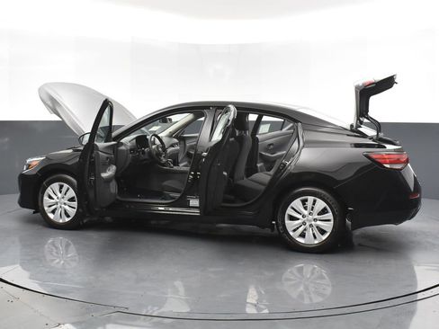 New 2025 Nissan Sentra S image 32
